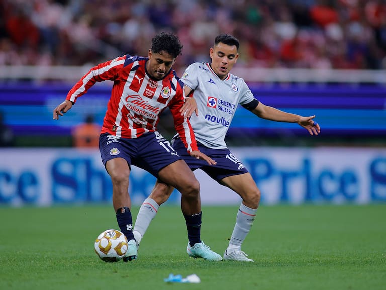 Chivas y Cruz Azul igualan a ceros en el Akron; ¡Todo queda para la vuelta!
