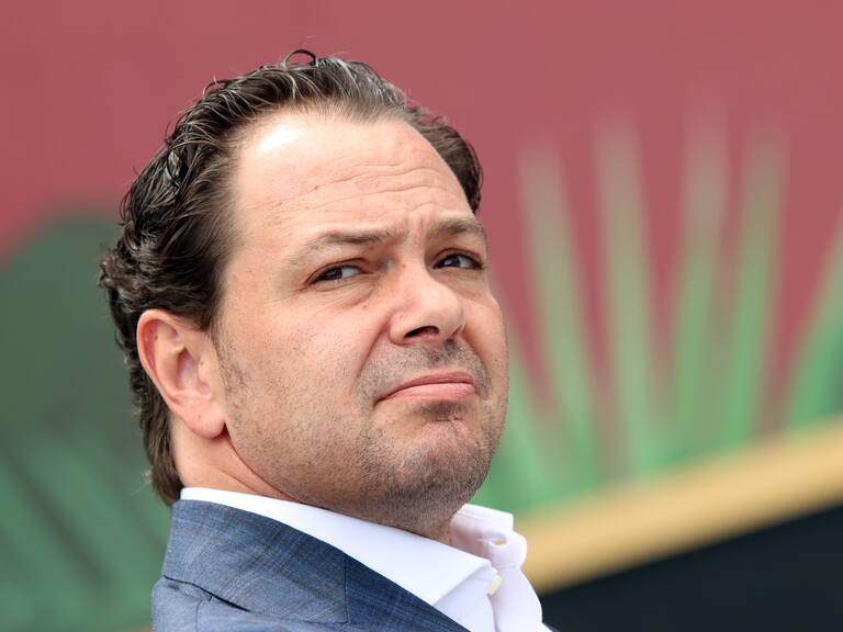 Santiago Baños desde su llegada al club tan sólo ha podido celebrar una Liga, una Copa y un Campeón de Campeones.