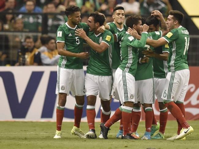 México manda ante Honduras en Copa Oro