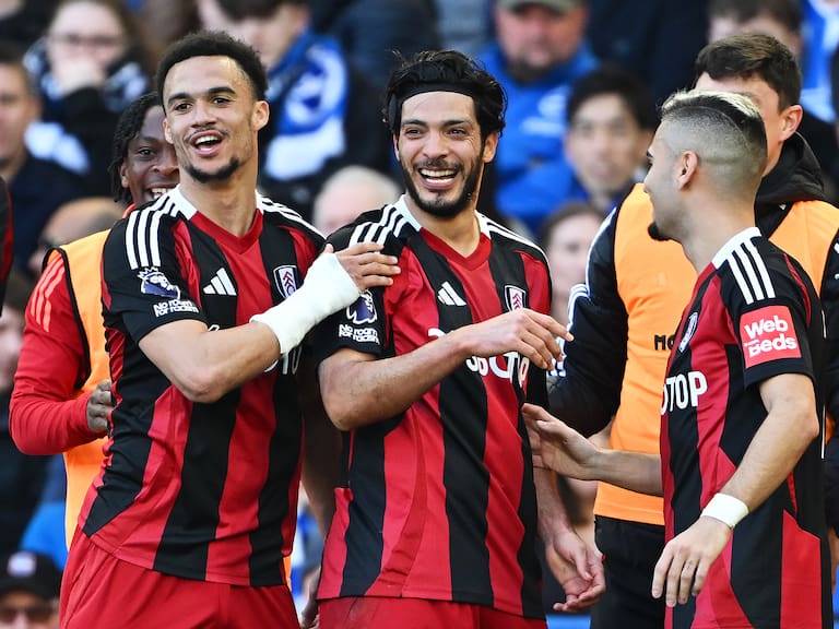 Raúl Jiménez marca golazo con Fulham en Premier League; ¡Repitió celebración a lo Paul Aguilar con el Club América!