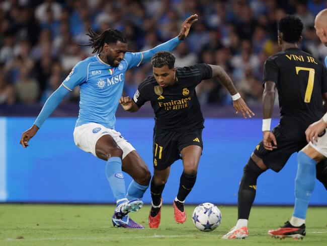 Real Madrid se apodera del liderato del grupo C de la Champions League, tras remontar al Napoli