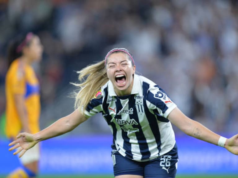 Katty Martínez regresa a los entrenamientos con Rayadas
