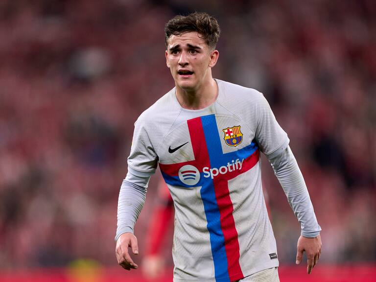Gavi se queda fuera del primer equipo con el Barcelona
