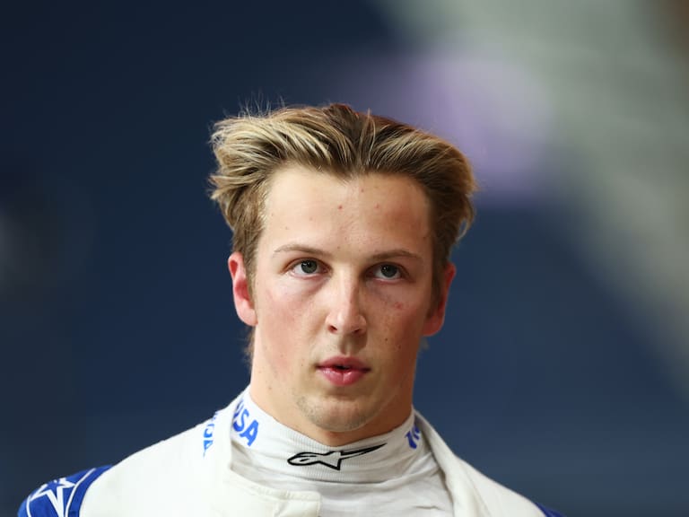 Liam Lawson se va a Red Bull.