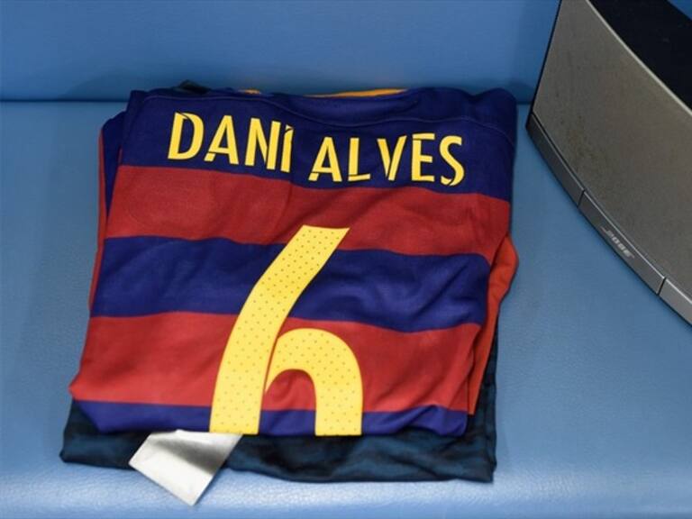 Dani Alves jugará hasta el 2022 con el Barcelona. Foto: getty