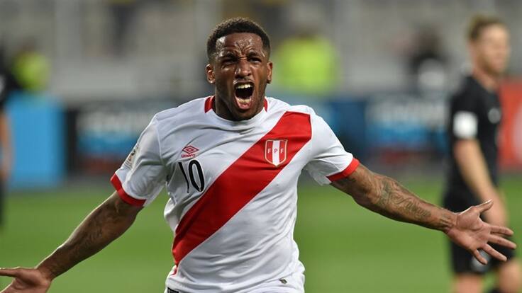 Seleccionado peruano se agarra a golpes por festejar pase al Mundial