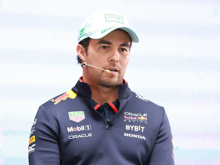 Checo Pérez exige a Red Bull mejoras en su coche como las de Verstappen