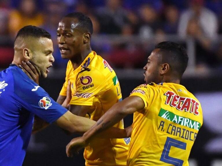 Cruz Azul vs Tigres. Foto: Getty Images