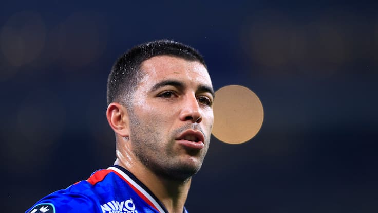 Oferta millonaria por Erik Lira: Al Jazira busca a la estrella de Cruz Azul