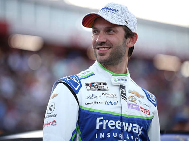 Daniel Suárez, el piloto mexicano que buscará ganar la NASCAR Mexico City Weekend