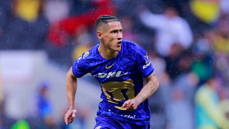 Uriel Antuna llega a Cantera de Pumas en auto de lujo valuado en varios millones