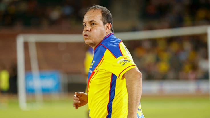 El gesto de Cuauhtémoc Blanco con la playera de Chivas que desató la polémica