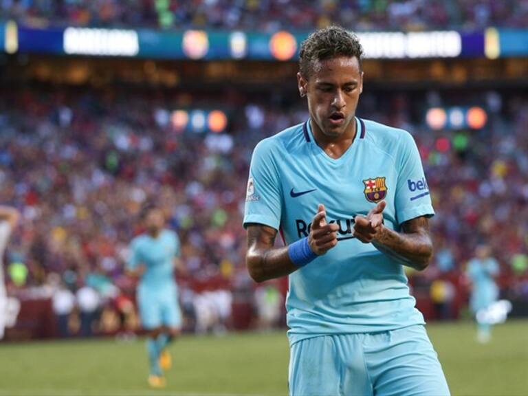 Neymar festeja su gol ante el Manchester United. Foto: Getty Images