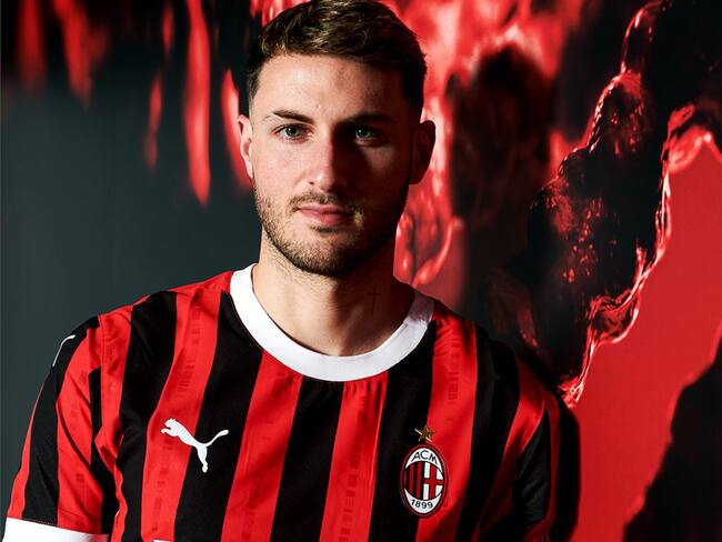 Prensa argentina habla del fichaje de Santiago Giménez al Milan y mexicanos enfurecen