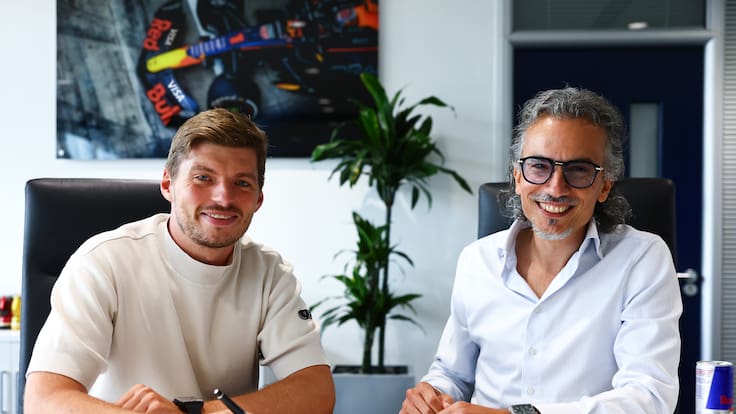 Max Verstappen renueva con Red Bull hasta 2030: ¿Por qué rechazó a Mercedes y McLaren?