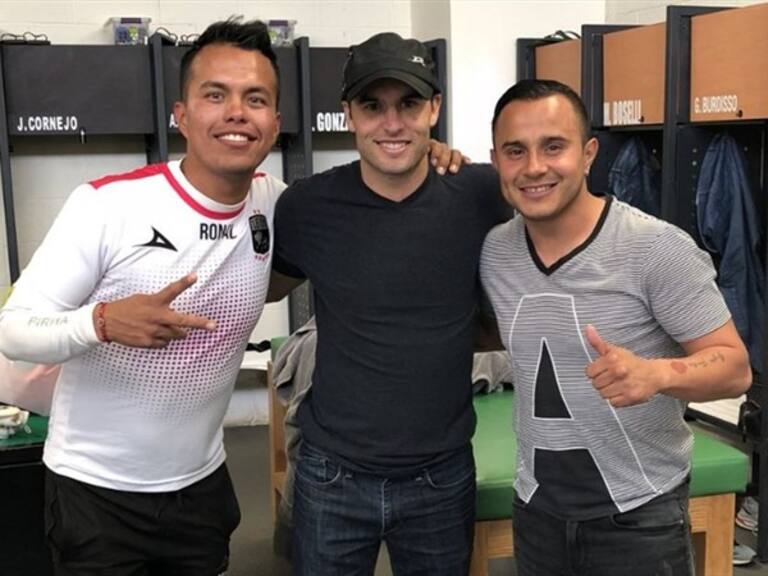 "Chapito" Montes con Landon Donovan. Foto: Twitter