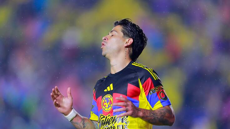 ¡Alerta en el Club América! La terrible lesión de Víctor Dávila ante Juárez que lo mandó directo al hospital