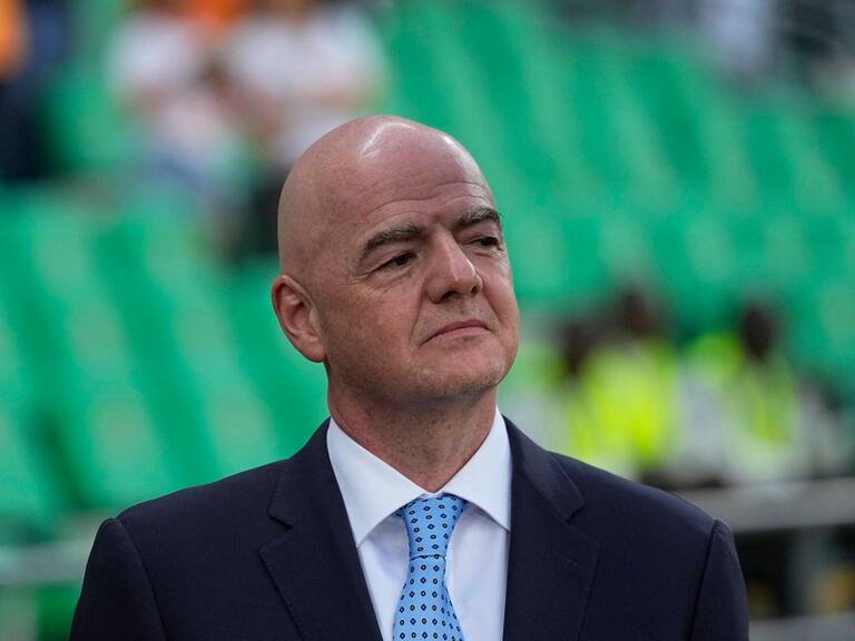 Infantino molesto con la CONCACAF, tras gritos discriminatorios en el México vs EEUU