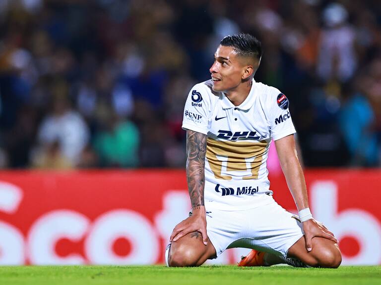 Favio Álvarez se va de Pumas después de 5 torneos