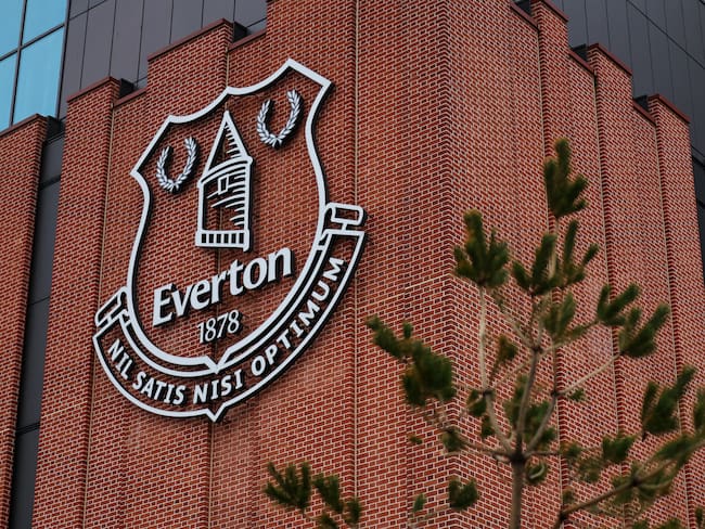 Everton cobra 30 mil libras por vivir un día como jugador profesional