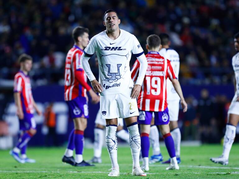 Rogelio Funes Mori sufre fractura de costillas ante San Luis
