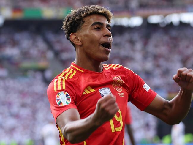 Lamine Yamal supera récord de Pelé y hace historia con España en la Euro 2024