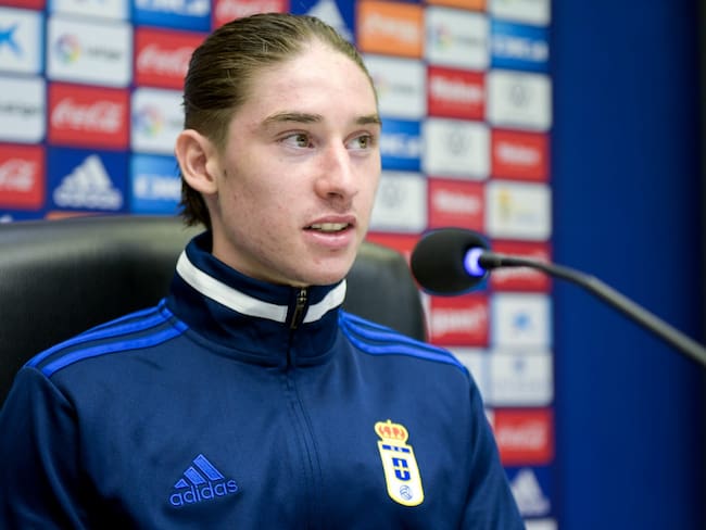 La decisión que habría tomado el Real Oviedo con Marcelo Flores