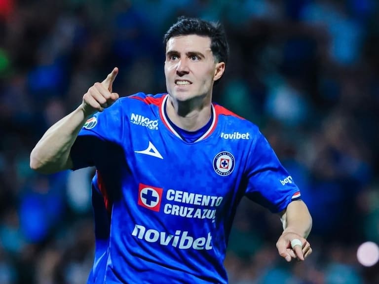 José Paradela gol con Cruz Azul vs Santos