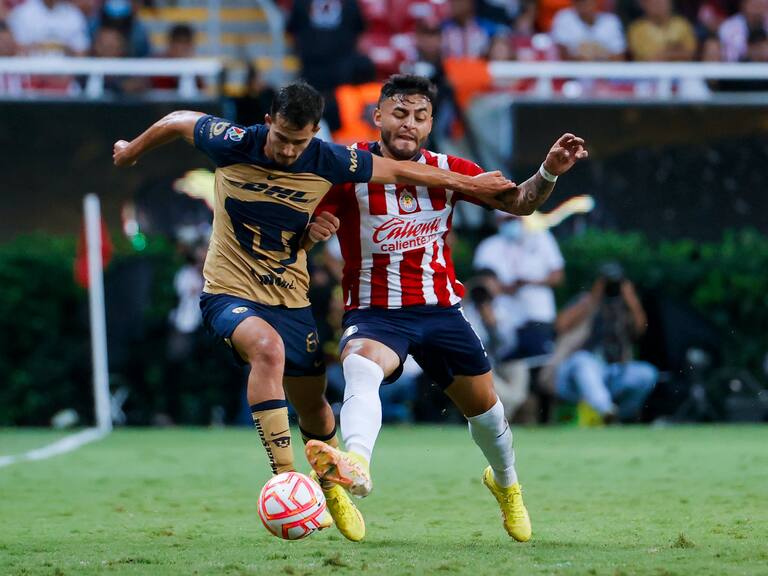 Chivas mantiene racha positiva jugando en casa ante Pumas