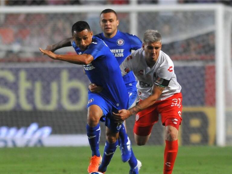 Necaxa vs Cruz Azul. Foto: Getty Images