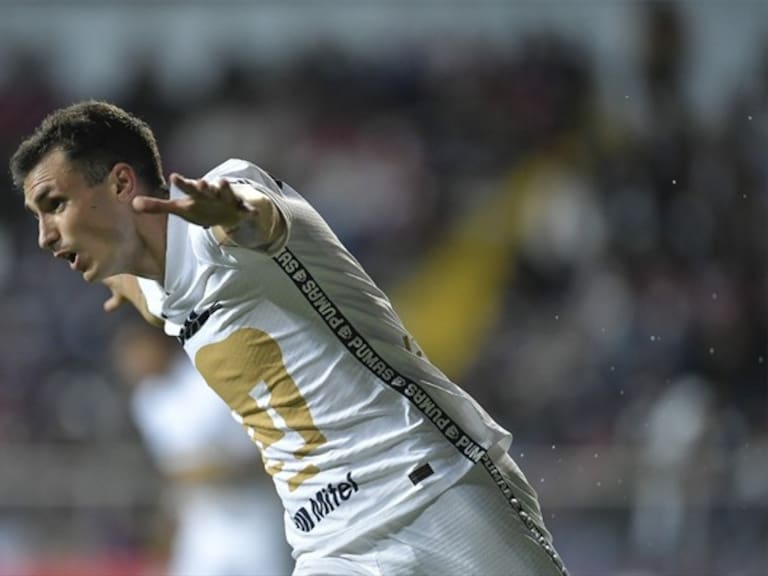 Juan Dinenno anotó el segundo para los Pumas. Foto: MexSport