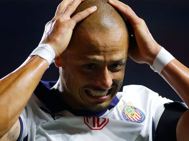 Chicharito Hernández habla sobre el VAR después de la derrota de Chivas