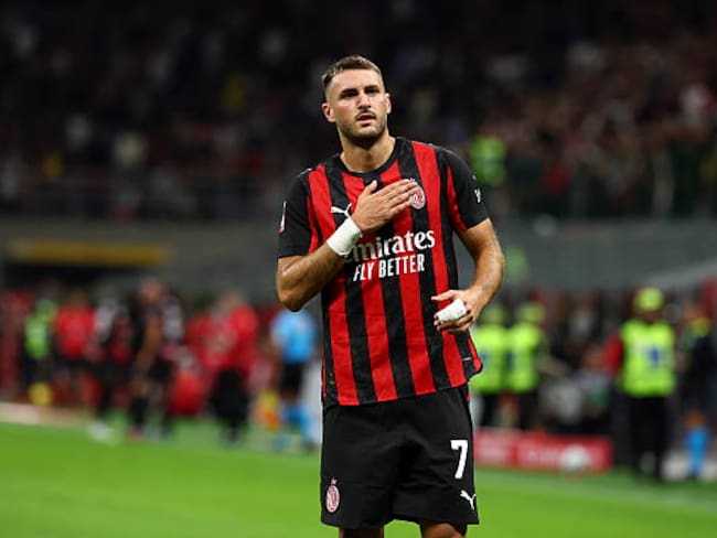 Santiago Giménez rompe la sequía; El mexicano marcó su primer gol de la temporada con el Milan en la Copa Italia