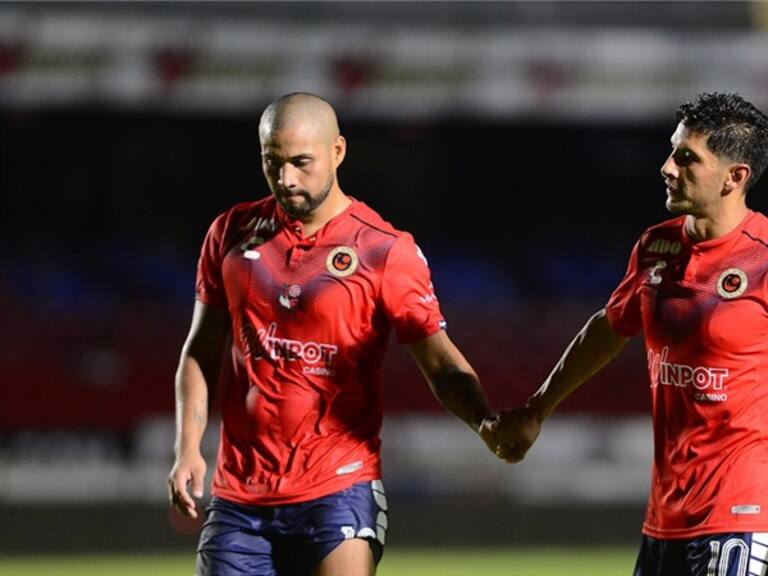 Gaspar Iñiguez y Ángel Reyna del Veracruz. Foto: Getty Images