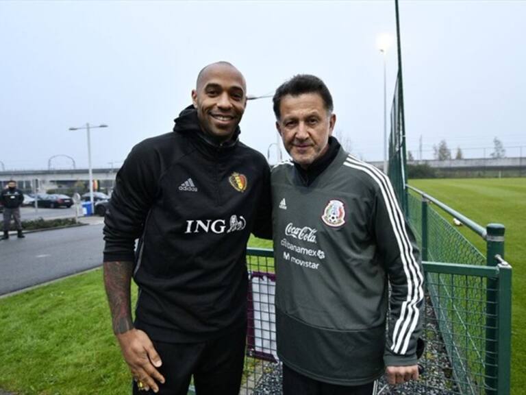 Thierry Henry se tomó una foto con Juan Carlos Osorio. Foto: Twitter