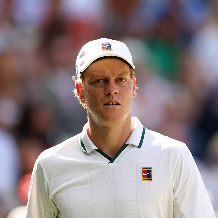 Jannik Sinner fuera del US Open por lesión en la rodilla: ¿cuándo regresa?