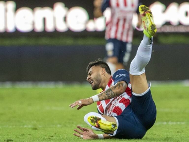 Alexis Vega es duda para el repechaje con Chivas. Foto: mexsp