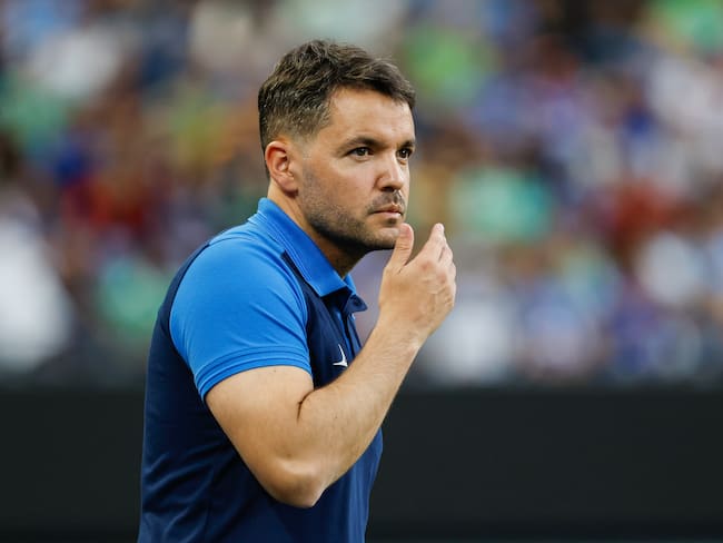 ¡Nicolás Larcamón fuera de Cruz Azul!