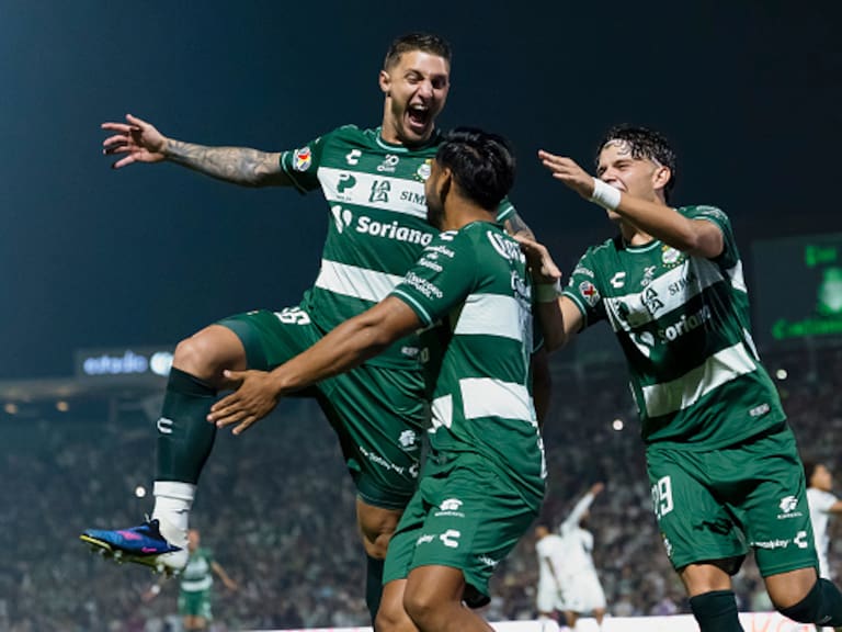 ¡Sexta al hilo! Santos Laguna derrota a Pumas y acaricia la Liguilla del Apertura 2026