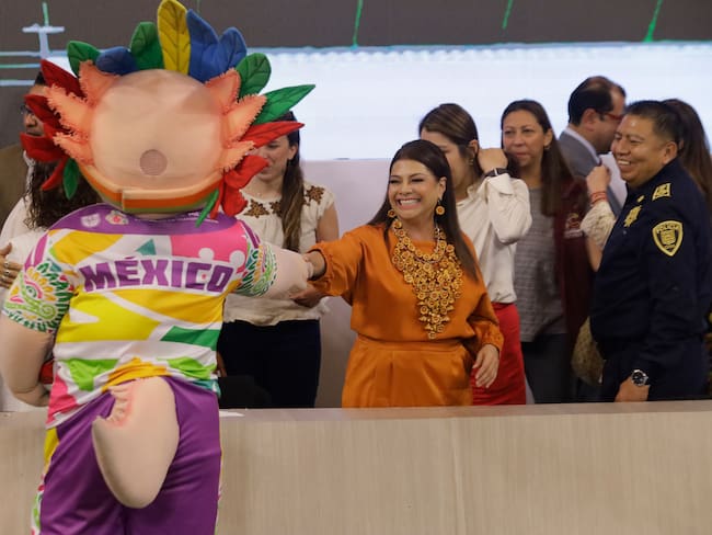 Clara Brugada confirma que el Estadio Azteca se queda sin estacionamiento para el México vs Portugal