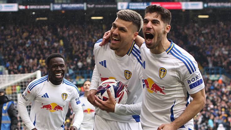 Leeds United y Burnley ascendieron a la Premier League para la Temporada 2025-26