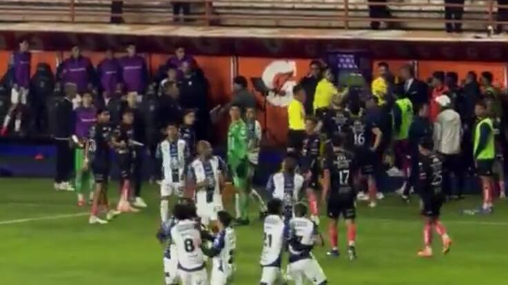 Enner Valencia y Luis Quiñones casi llegan a los golpes |VIDEO