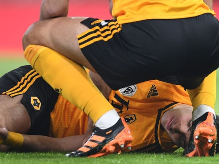 Raúl Jiménez sufrió fractura de cráneo. Foto: Getty Images