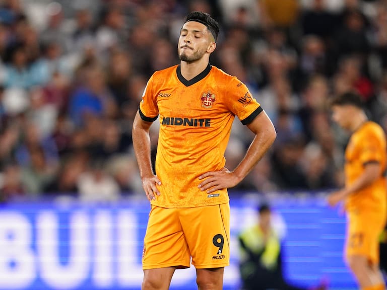 Raúl Jiménez será operado de la rodilla