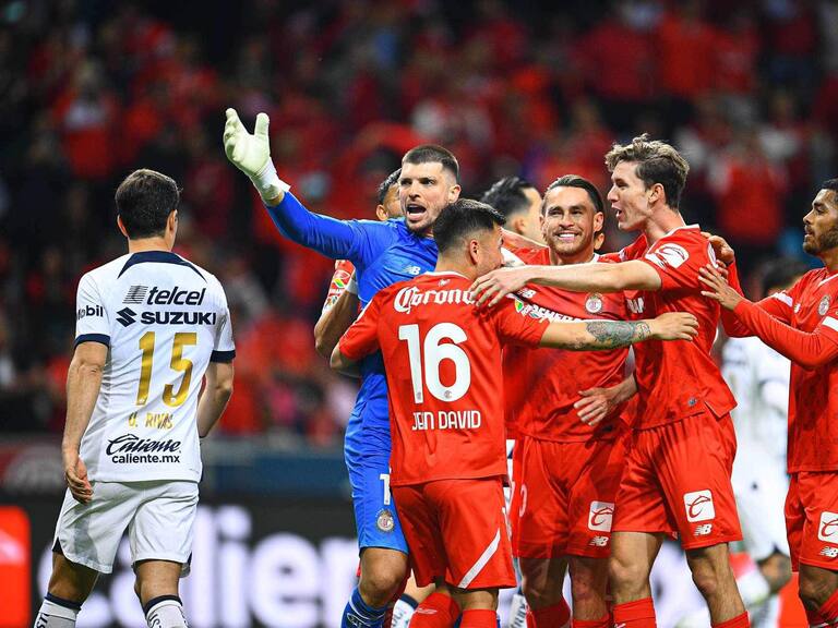 Pumas se hunde en la clasificación, tras perder ante Toluca