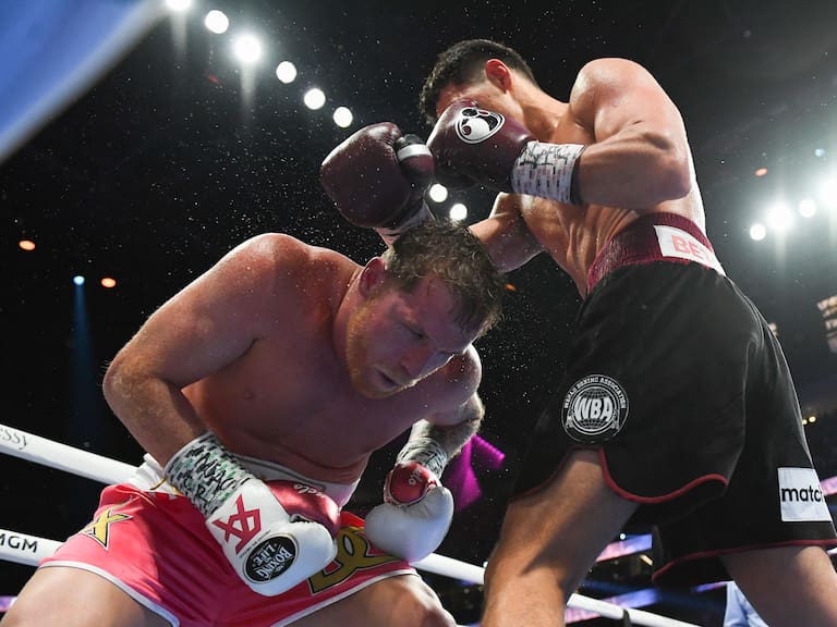 Canelo perdio ante el Bivol en el T-Mobile Arena
