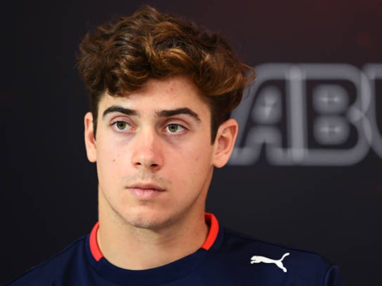 Franco Colapinto firma con Alpine como piloto reserva