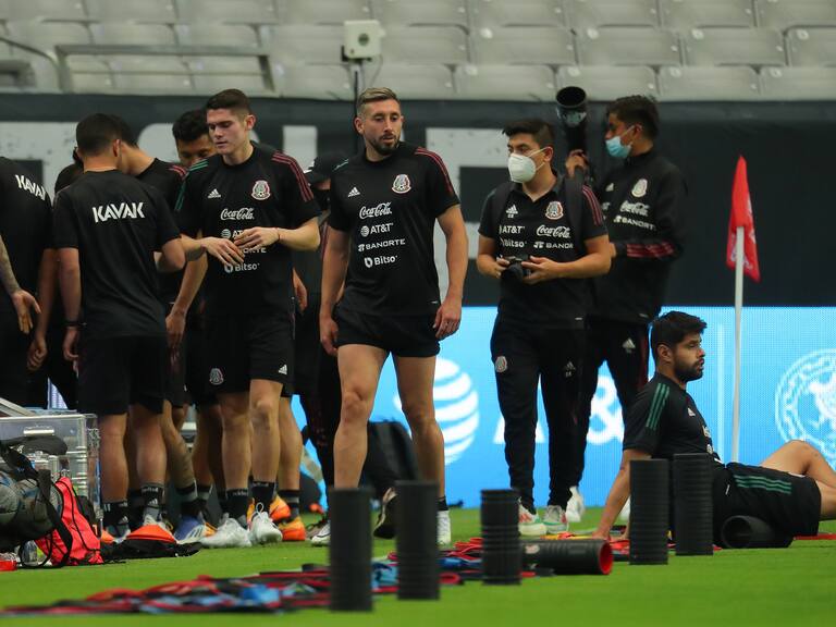 Bajas de la Selección Mexicana ente Perú