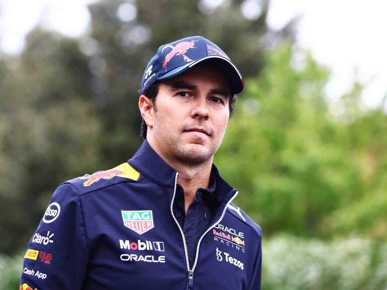 Checo Pérez estuvo presente en el estadio Jalisco para apoyar al Atlas