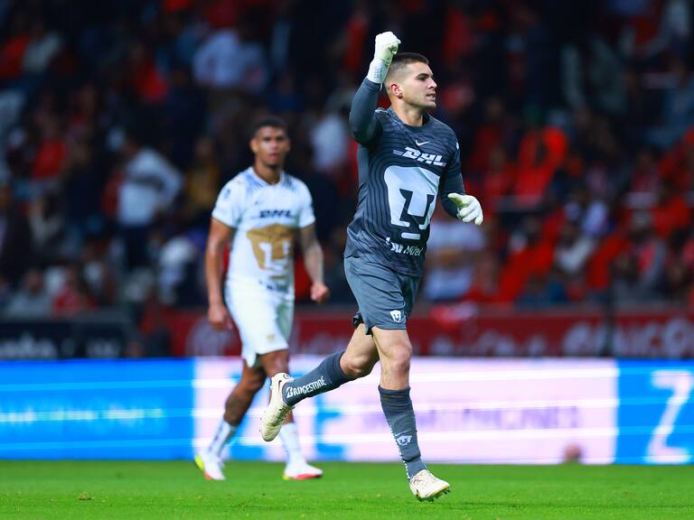 Julio González pone el empate del juego entre tOLUCA VS pUMAS